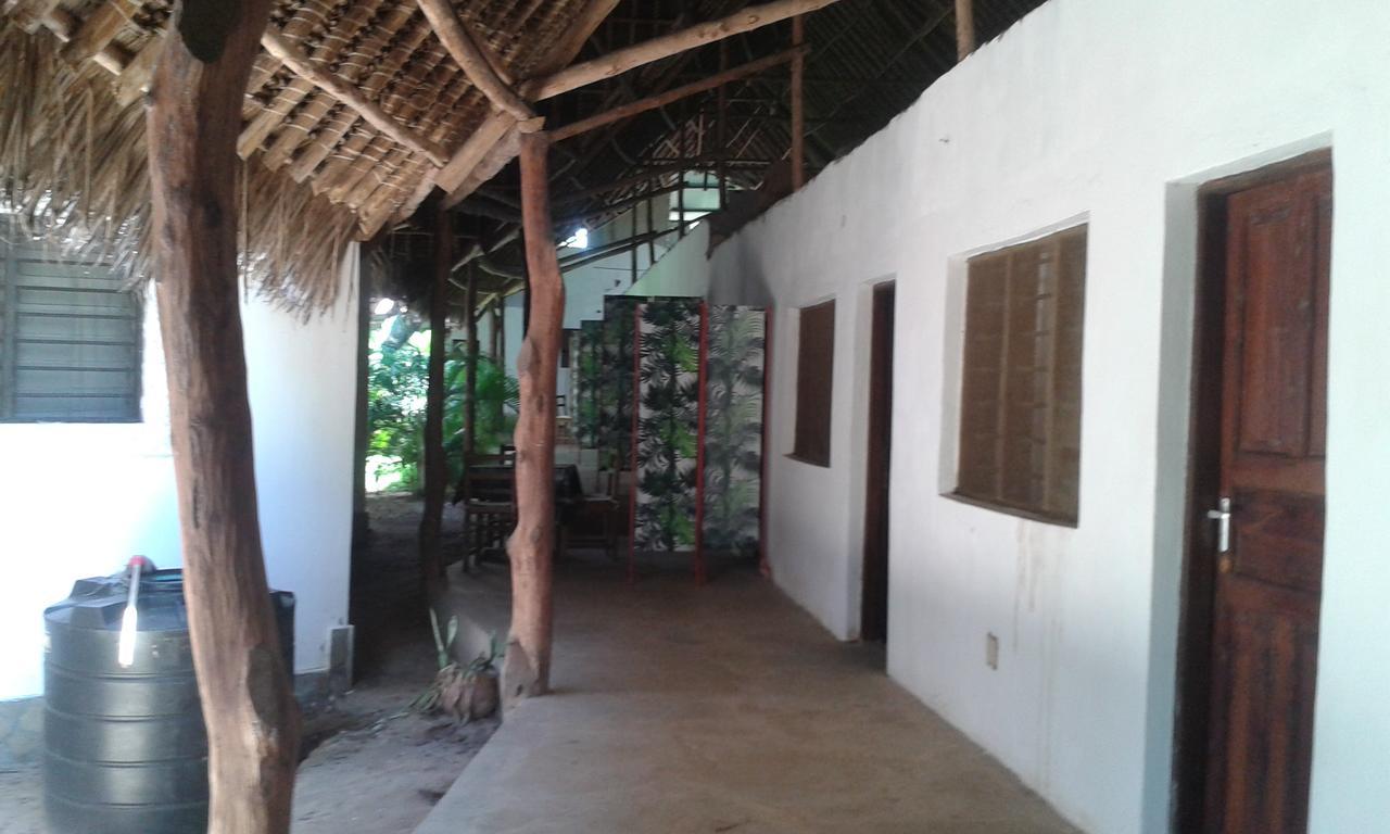 Kijiwetanga Travellers Inn Resort Malindi מראה חיצוני תמונה