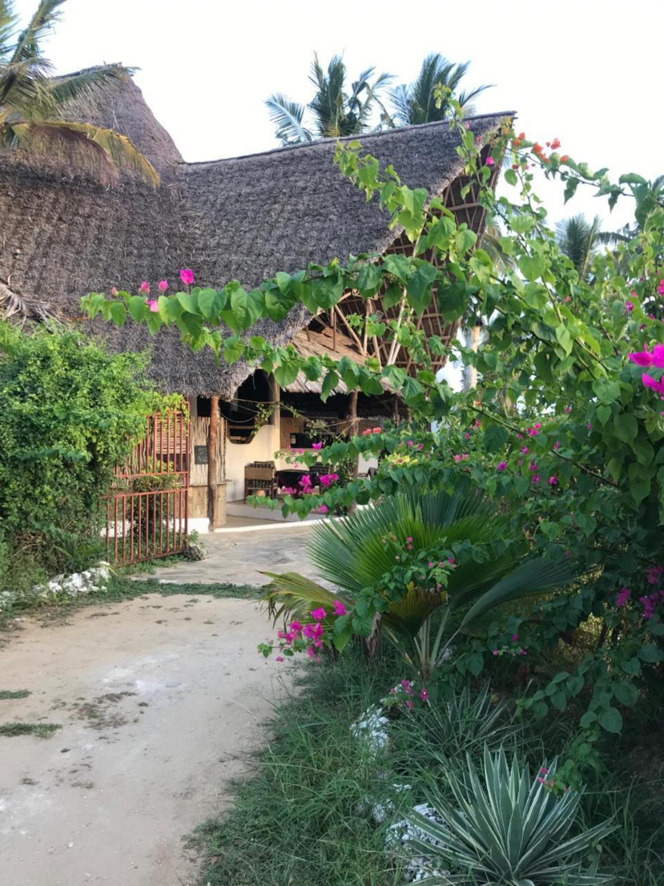 Kijiwetanga Travellers Inn Resort Malindi מראה חיצוני תמונה