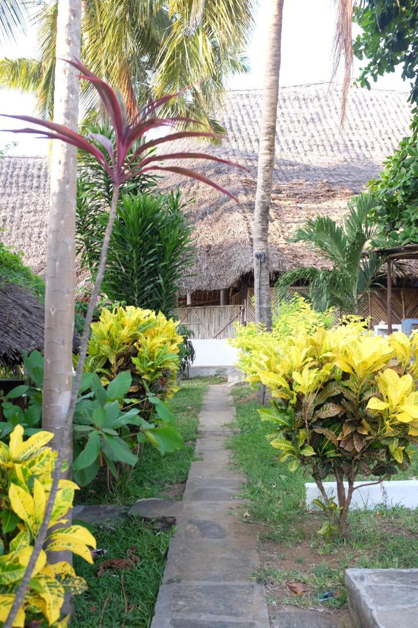 Kijiwetanga Travellers Inn Resort Malindi מראה חיצוני תמונה