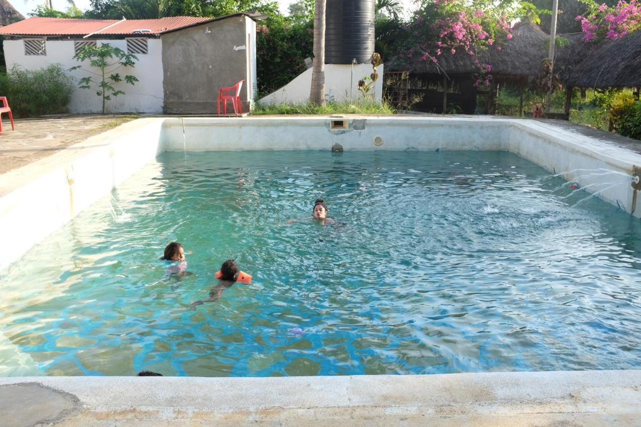 Kijiwetanga Travellers Inn Resort Malindi מראה חיצוני תמונה
