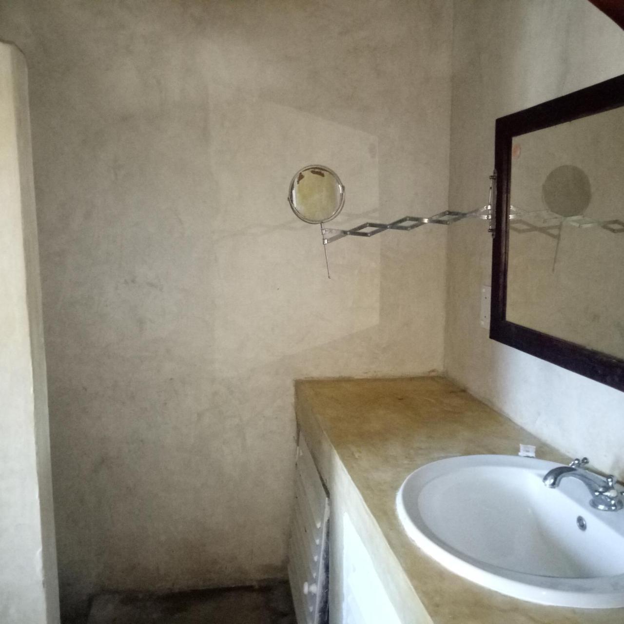 Kijiwetanga Travellers Inn Resort Malindi מראה חיצוני תמונה